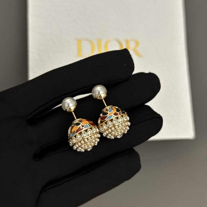 ch**an D*or earrings